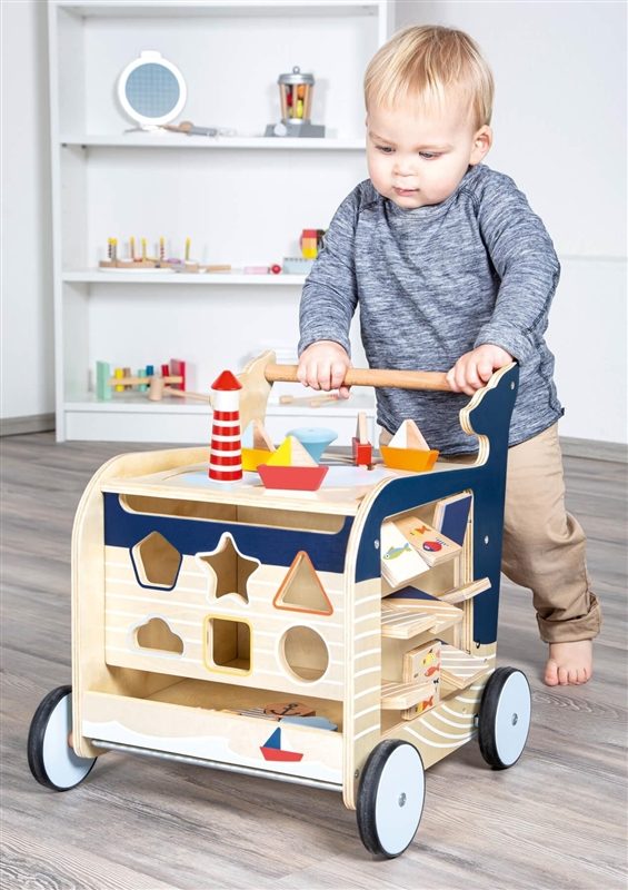 marcheur-enfant-bleu