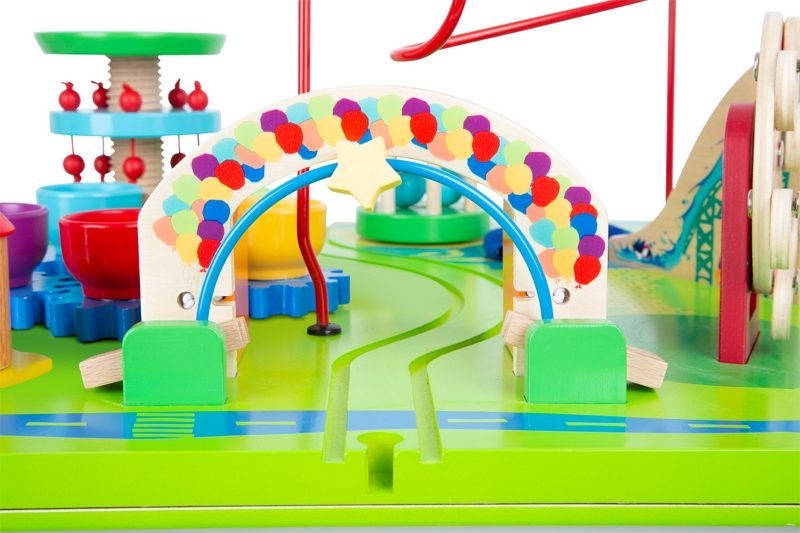 table de jeux pont en bois 11434 smallfoot